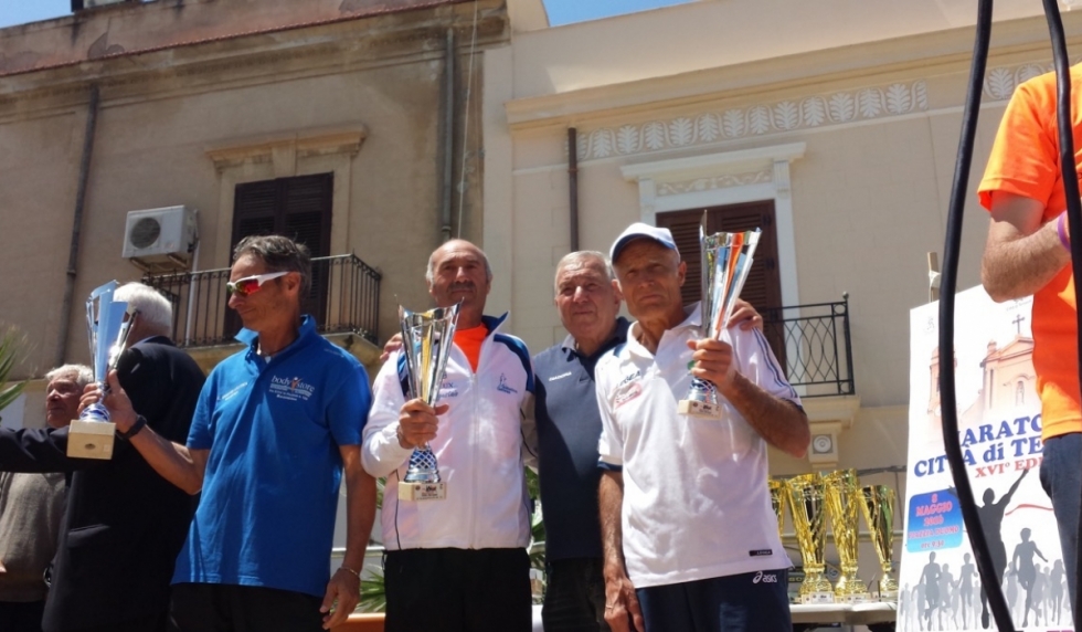 Un immenso Spinella porta la squadra sul podio regionale